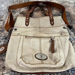 Fossil crossover boho bag
